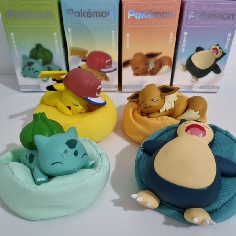 Boneco Pokémon Raro Lendário Zekrom Pokémon Go Tomy - Sandra