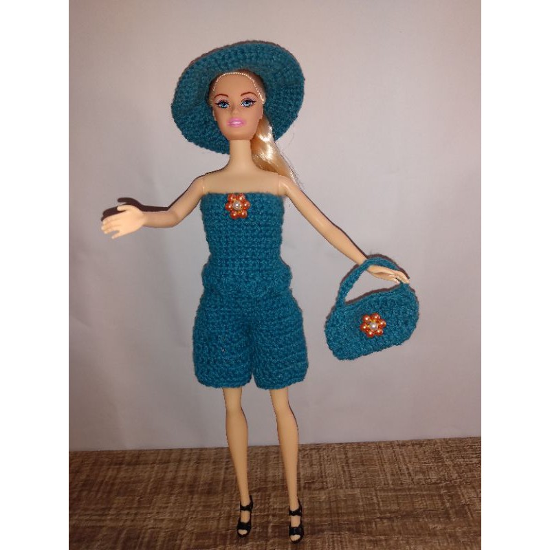 Roupa de crochê para boneca Barbie  Conjunto verão cropped e shorts ☀️⛱️ 