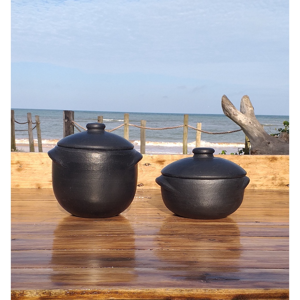 Brazilian Clay Stew Pot, Panela de Barro Capixaba