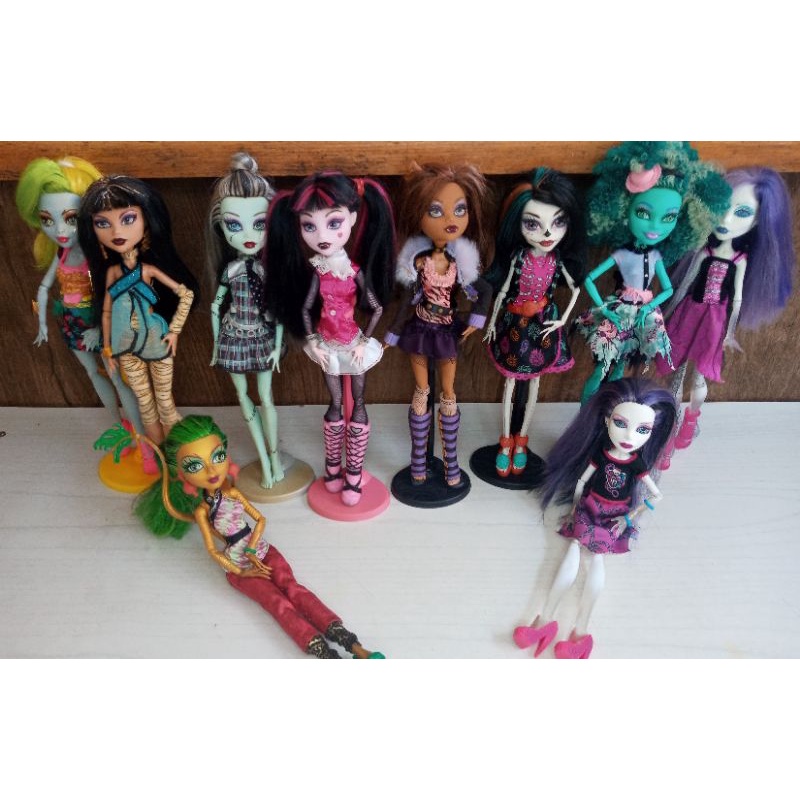 LOTE 03 BONECAS MONSTER HIGH ORIGINAIS .