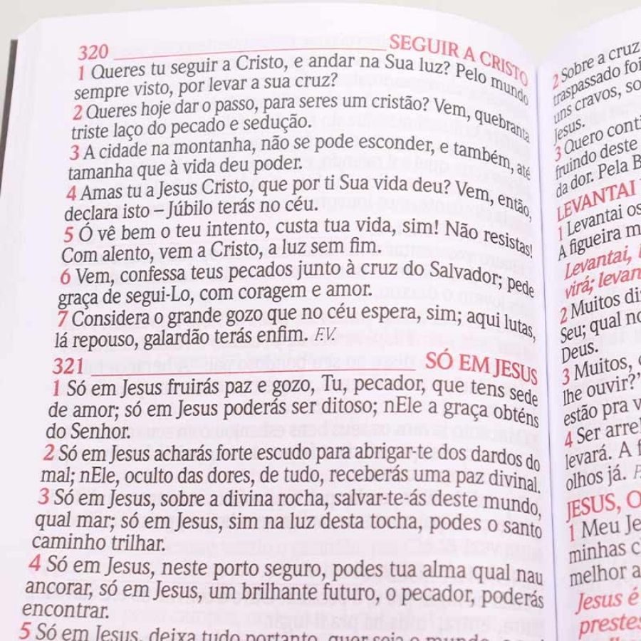 Harpa Avivada e Corinhos Capa Brochura Letra Hipergigante Papel Hinário  Evangélico Cristão Evangélico Gospel Igreja Família Homem Mulher Jovens  Adoles - Outros Livros - Magazine Luiza