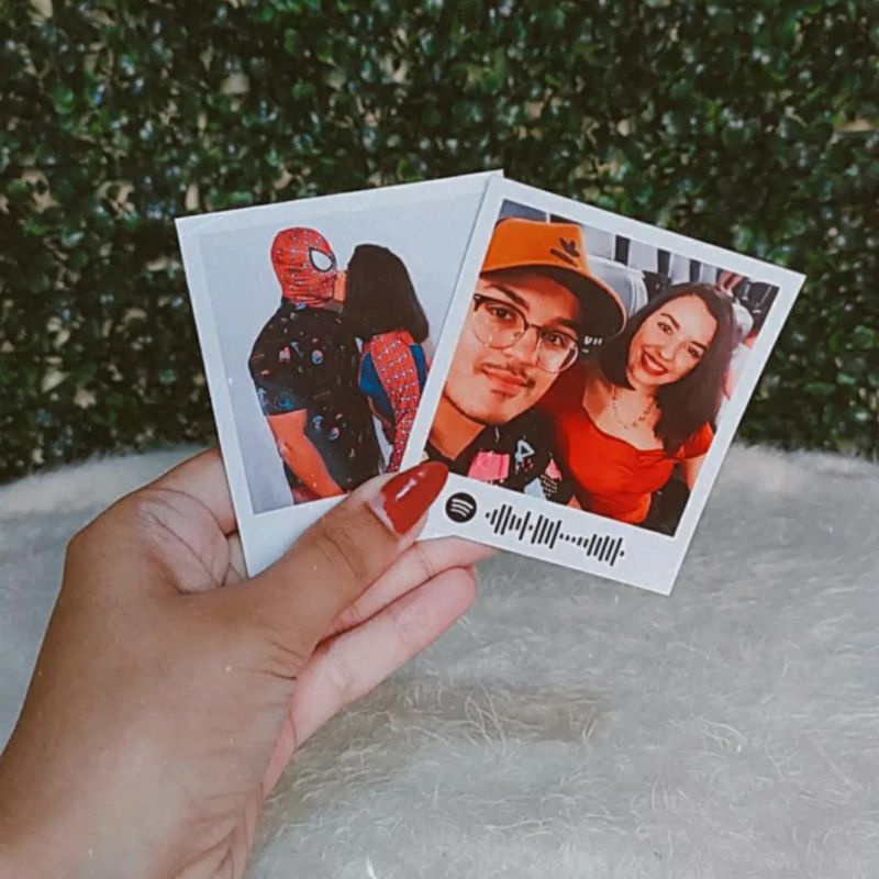 DIY: Como revelar fotos em estilo polaroid na Nicephotos  Ideia presente  namorado, Presentes para namorado faça você mesmo, Diy