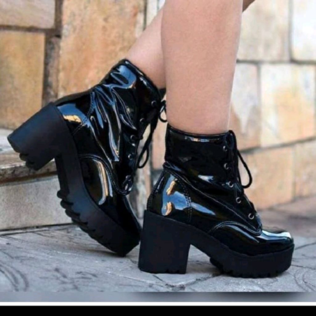 Nova Chegada Plus Size Mulheres Couro Do Plutônio Ankle Boots Com Saltos  Grossos E Elástico Eixo Para Outono E Inverno