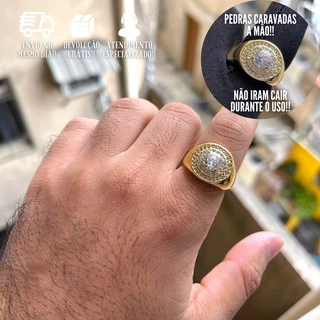 Anel Masculino De Ouro C/ Pedras Brilhantes Banhado a Ouro 24k Dedeira Cravejada Pedras Brancas