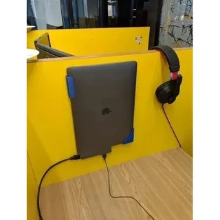 Suporte Vertical Parede Notebook Macbook (1.8cm) + Parafusos