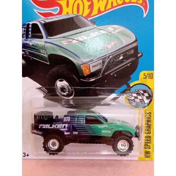 Hot wheels toyota off store road truck super treasure hunt