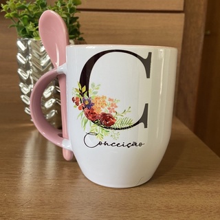 Caneca Personalizada com Colher - Preta Inicial com Nome Masculina e Frase  - Mimos Maria Personalizados