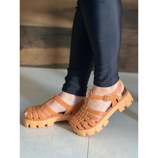 Sandalia plataforma hot sale tratorada melissa