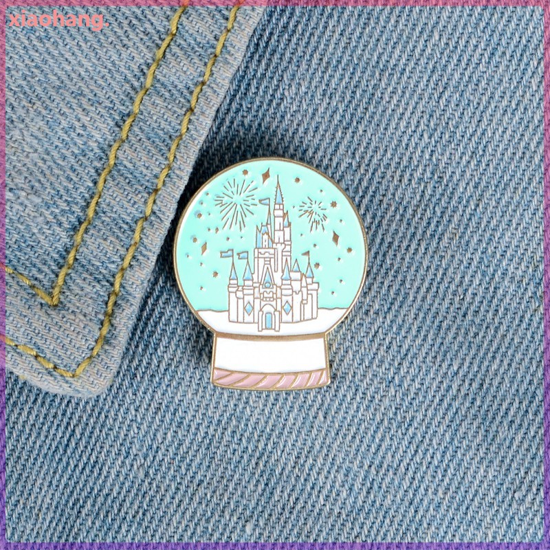 Broche Com Bola De Cristal Castelo/Mickey/Mouse
