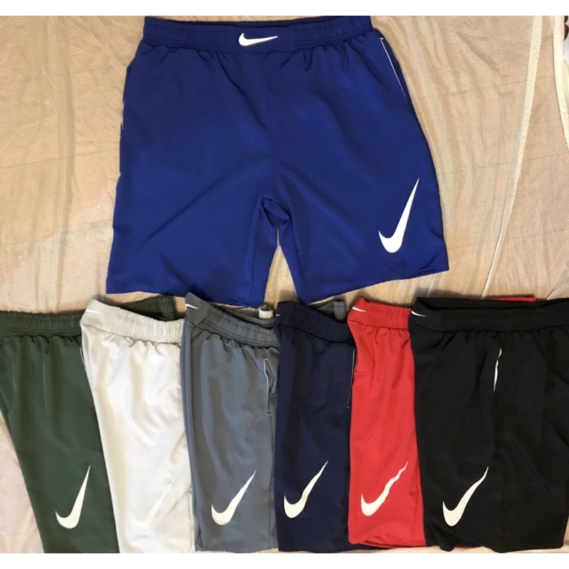 Short nike com hot sale bolso