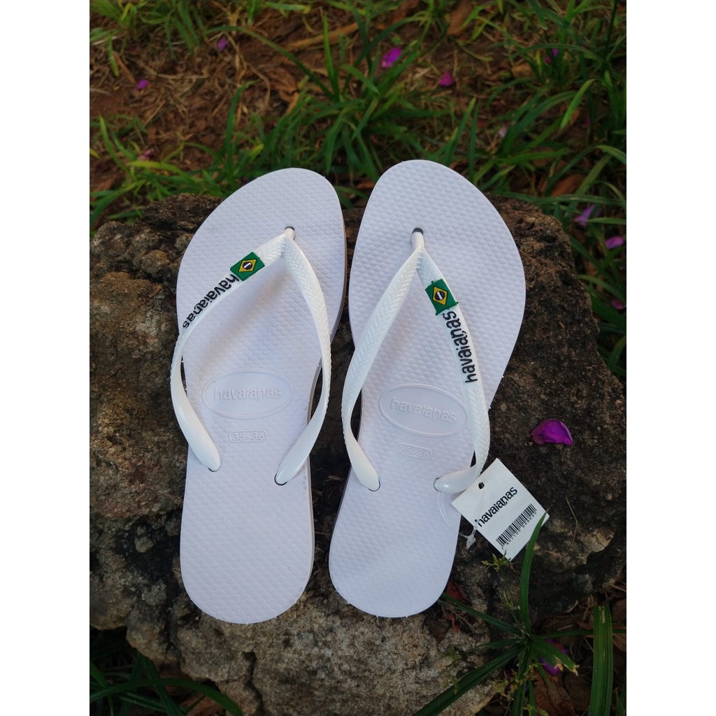 Chinelo Havaianas Tradicional Branca e Preta Brasil Feminino e ...