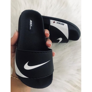 Chinelo infantil masculino store nike