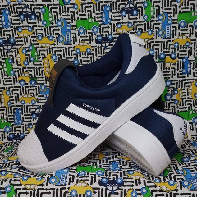 Tênis Adidas Original Superstar Infantil Nº 23/24 - Desapegos de Roupas  quase novas ou nunca usadas para bebês, crianças e mamães. 778650