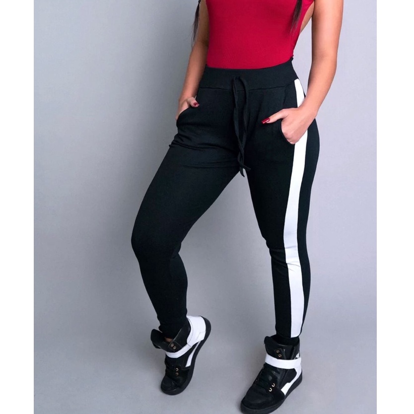 Calça jogger feminina preta com store listra branca