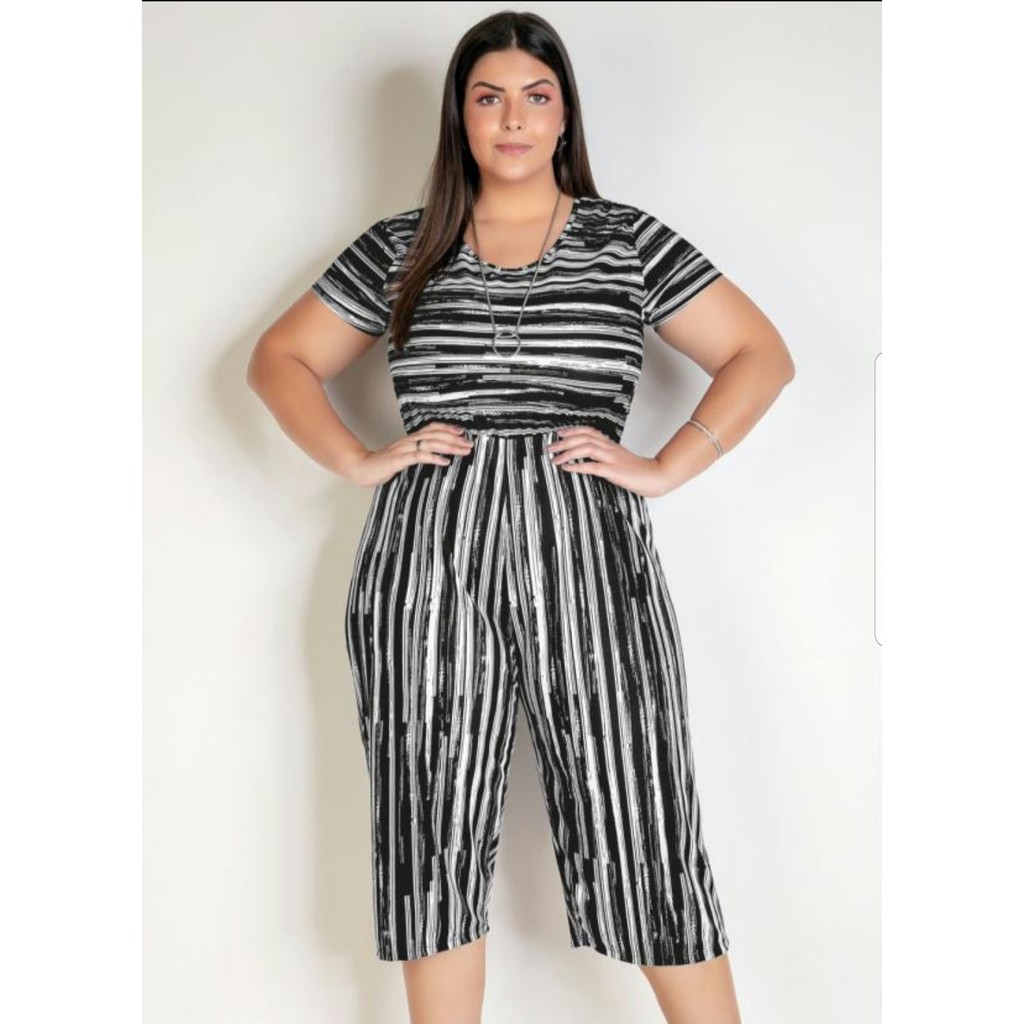 Macacão pantacourt sale listrado plus size