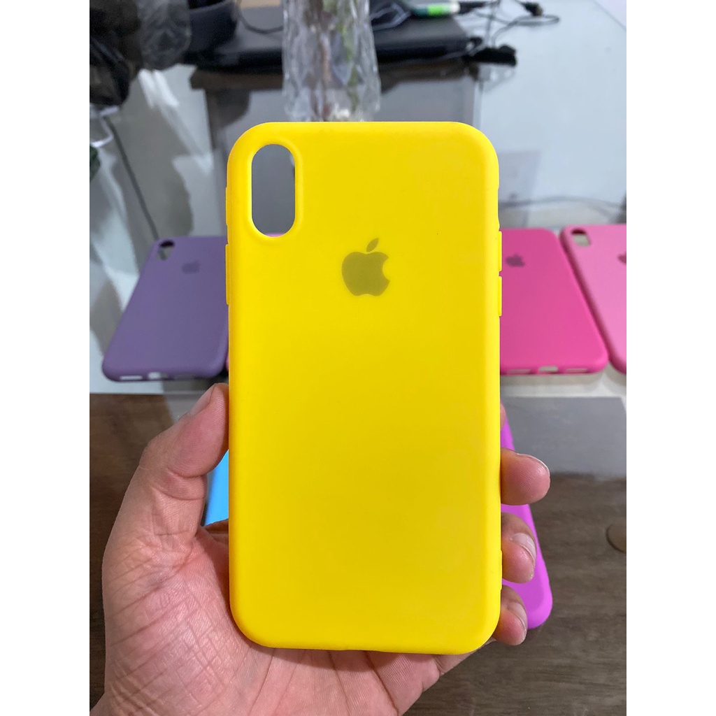 MR.CAPINHA - Case iPhone XR inspiração Burberry e LV 📱✨