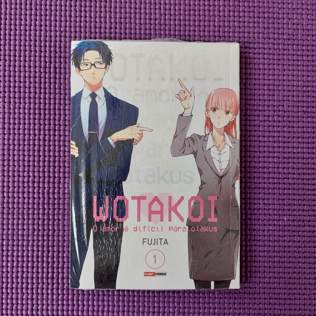 Fujita, autora de 'Wotakoi', lança novo mangá sobre disforia de