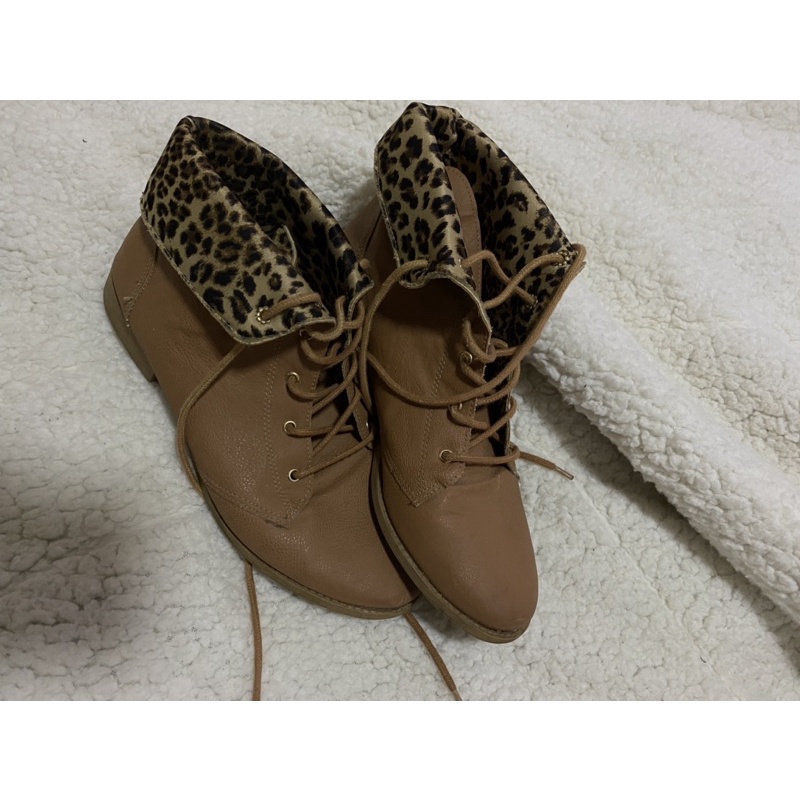 Botas oncinha best sale