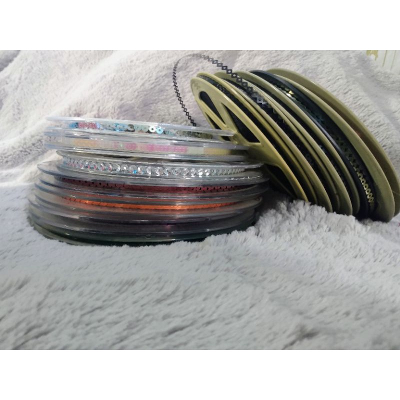 KIT de Disco Lantejoula/Paetê com 10 UNIDADES, cada uma com aprox.80 METROS PODE ESCOLHER AS LANTEJOULAS para costura/bordado e artesanato. festa junina