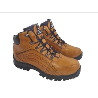 Coturno adventure masculino 100%couro