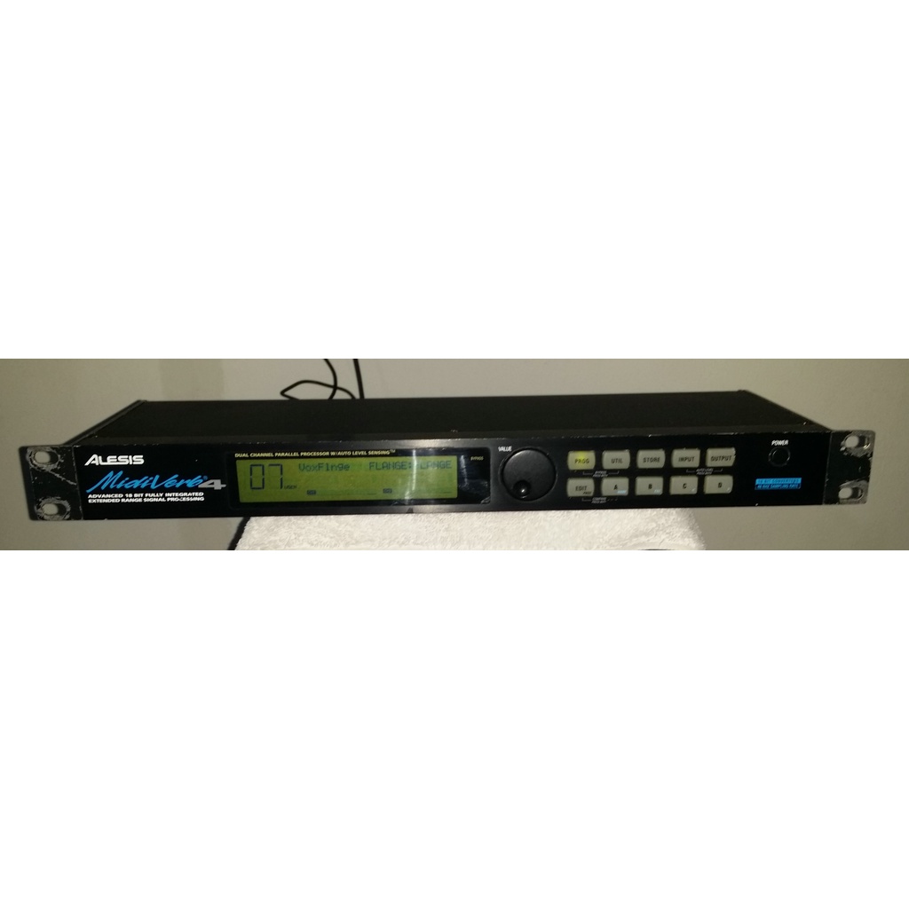 alesis midiverb 4 processador de efeito reverber chorus flanger