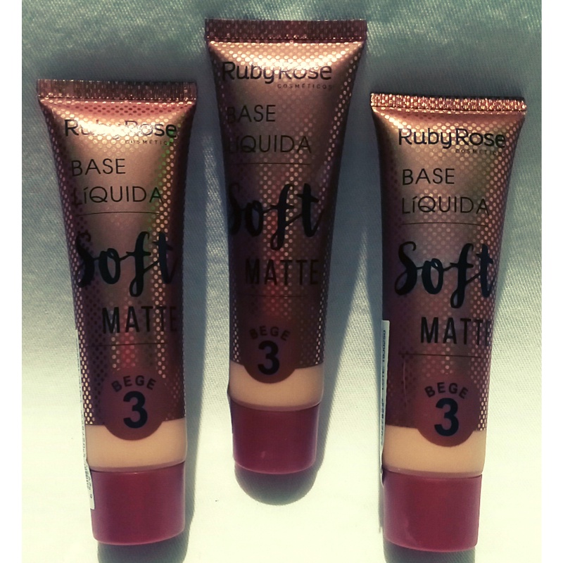 Base Líquida soft matte Bege 3 Ruby Rose