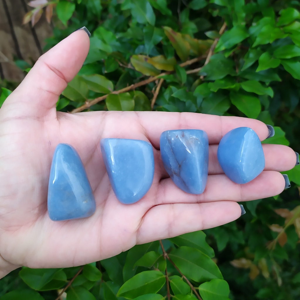Pedra Rolada e Bruta Angelita – Cristal Natural