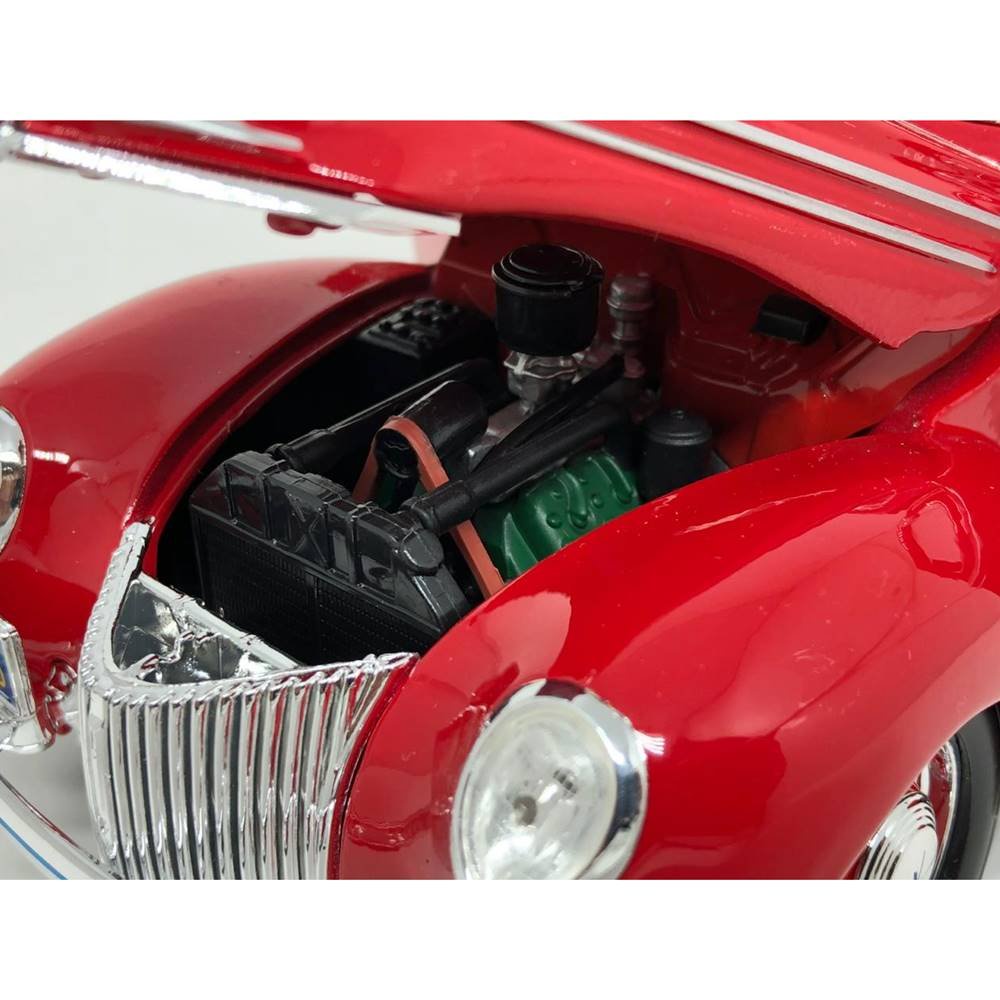 Miniatura Carro Ford Deluxe 1939 1:18 Maisto - minimundi.com.br