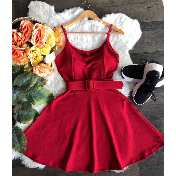 Vestido vermelho rodado store curto