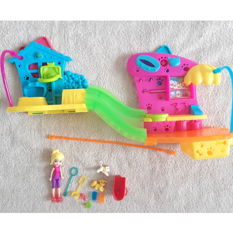 Polly Pocket Playtime Pet Shop playset (Brazilian version, 2012