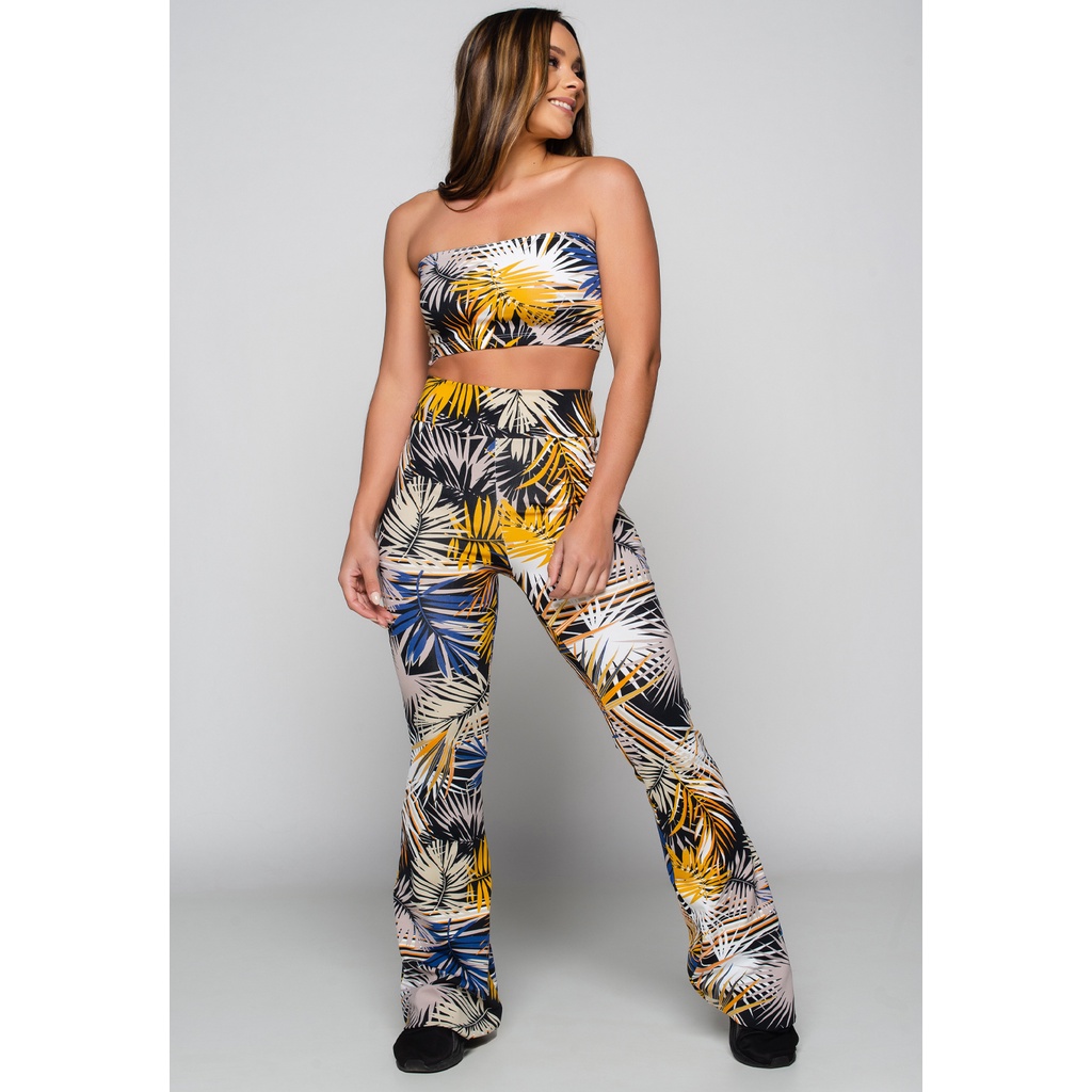 Conjunto Calça Flare Feminina e Top Tomara que Caia Estampado Mvb