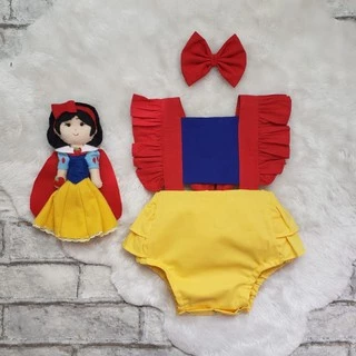 Jardineira Branca de Neve Mesversário Macacão com Tiara Fantasia