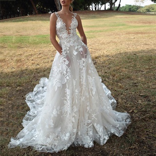 Vestido de Noiva Perfeito, Renda, Pérolas, Manga curta, Cinto com d…   Vestidos de noiva estilo princesa, Vestidos de noiva princesa, Vestidos de casamento  princesa