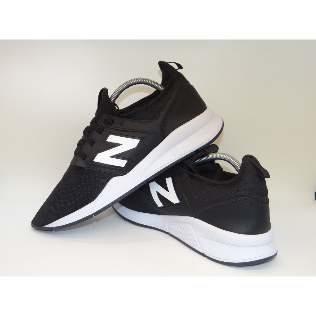 New balance 247 store oncinha