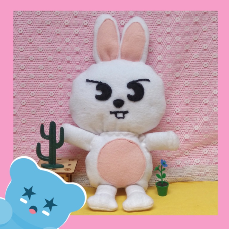 SKZ Stray Kids Lee Know SKZOO Leebit Plush Pelúcia Fanmade - Faz a