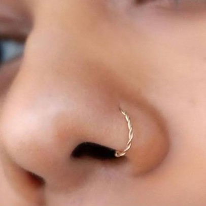 Piercing de nariz Curve em prata 925 - SÓ EU TENHO