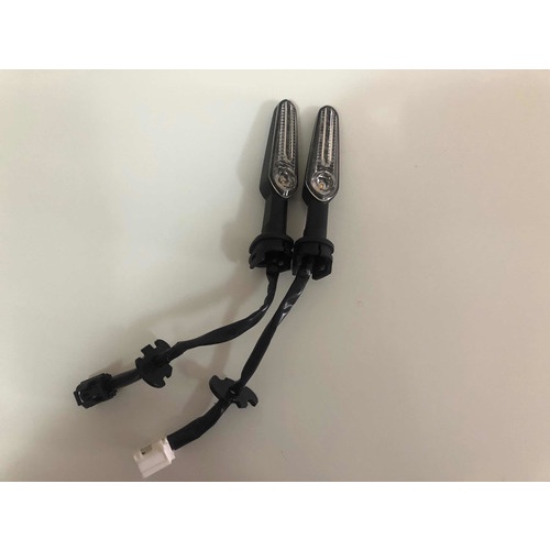 Pisca Dianteiro Yamaha Mt 03 2021 - Cada