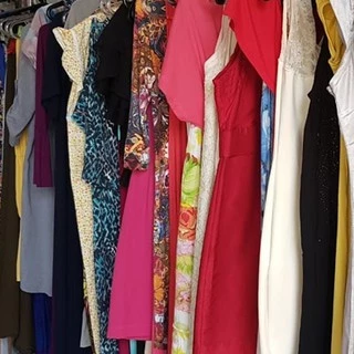 Lote de Roupas Femininas na Black Friday 2025 | BuscaProdutos