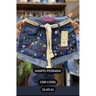 Shorts jeans - tendências e Looks para o verão 2022