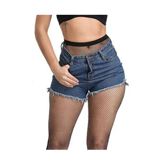 Short com hot sale meia arrastão