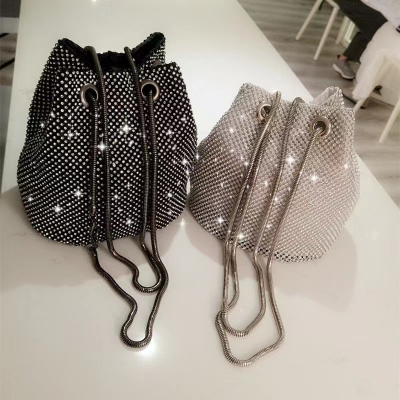 SHINY RHINESTONE HEART CROSSBODY CLUTCH PARTY BAG WITH METAL CHAIN