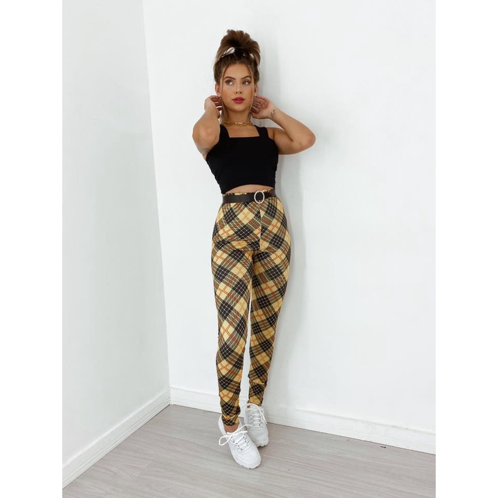 Calça legging hot sale xadrez vermelha