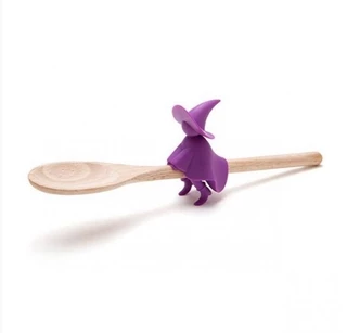 Suporte para colher Bruxinha Agatha