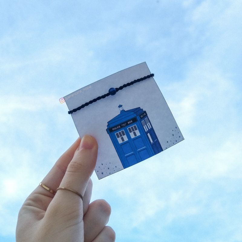 Doctor Who Pulsera De Foto Oficial – Banda Grande De 65 Mm De Diámetro, Licencia Oficial BBC, Regalo Para Fans De La Serie