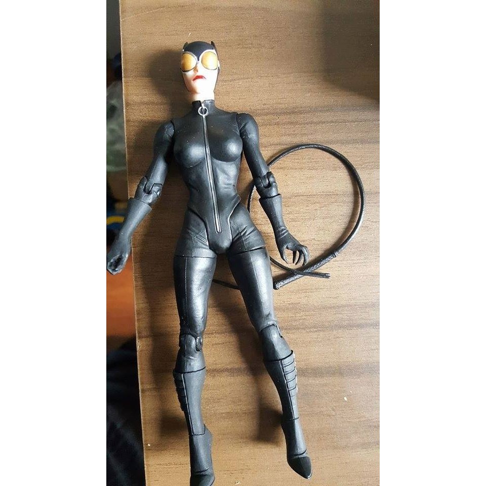 Dc collectibles shop catwoman