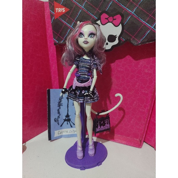 Boneca Monster High - Catrine Demew Scaris em Promoção na Americanas