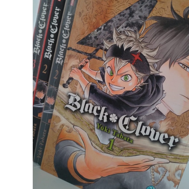 Black Clover Mangá Volume 1 Capa Comum Livro Português br em Promoção na  Americanas