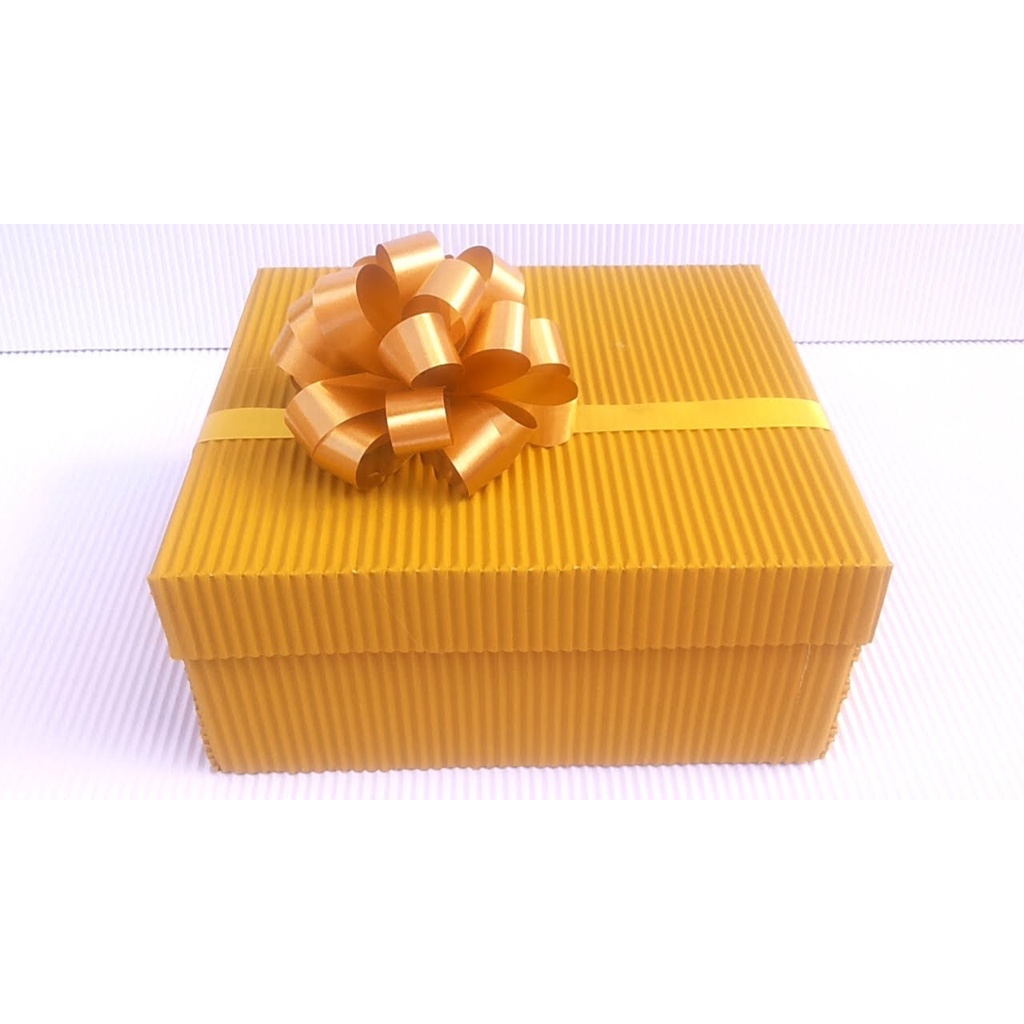 Caixa de embalagens Papel Micro Ondulado presentes e doces.