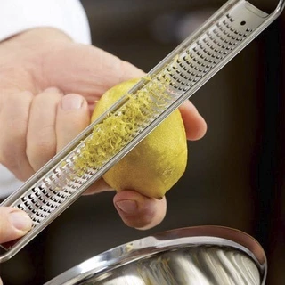 Ralador Culinário Manual Extra Fino em Inox