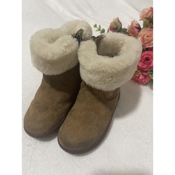 Botinha ugg discount